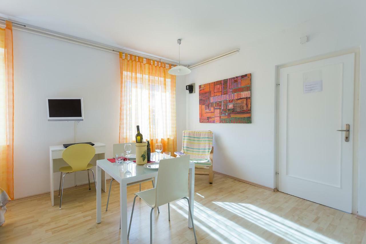Apartments Casa Geli 波雷奇 外观 照片